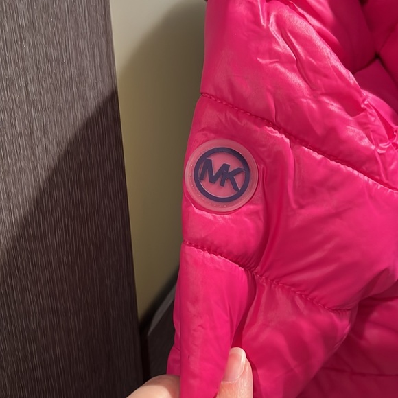 MICHAEL Michael Kors toddler girls puffer coat fleece lined with hood - Picture 6 of 12